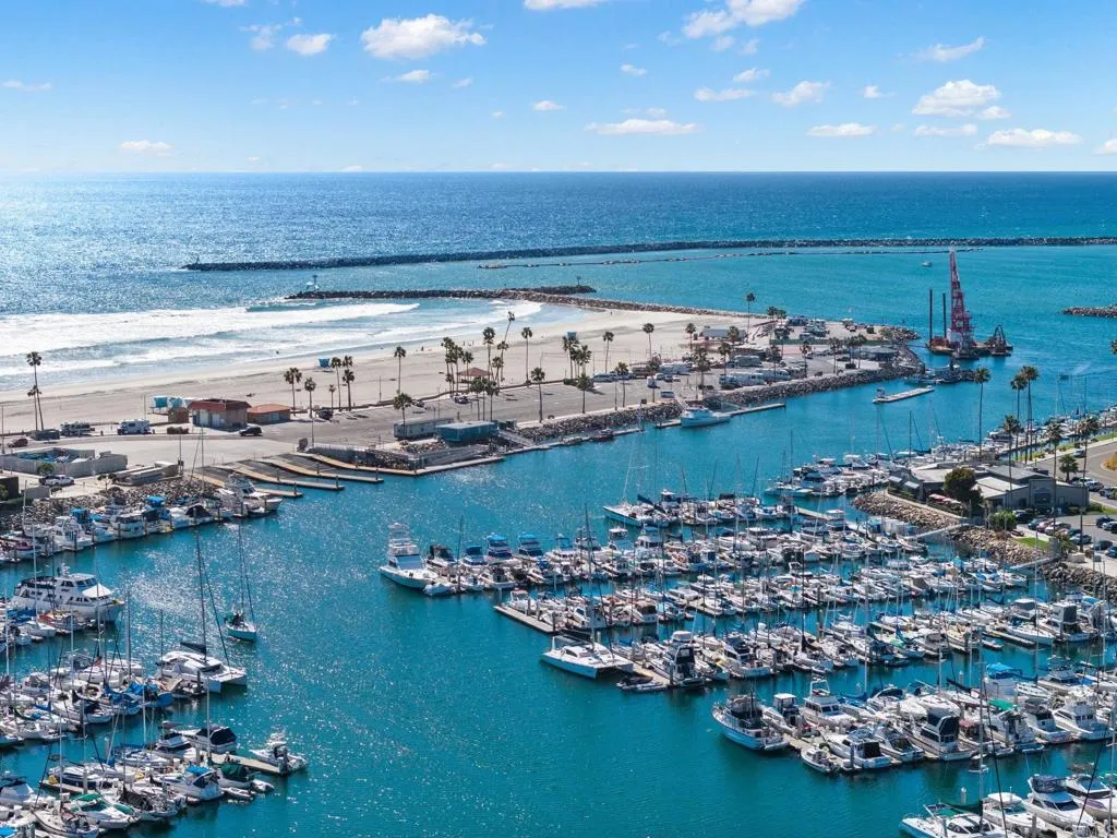 https://cdn.realtyfeed.com/cdn/127/306712233/fa75de8914ae0a6c8cce7c8bef925a74.webp