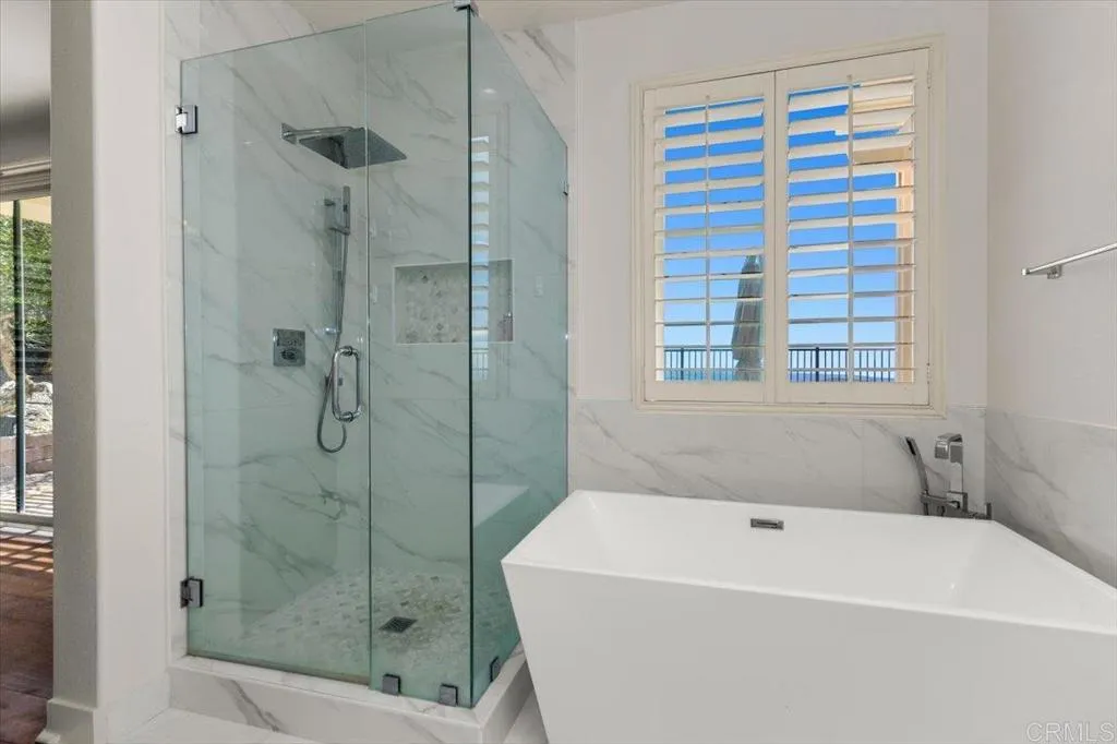 https://cdn.realtyfeed.com/cdn/127/306712239/37f9a519df0578bb85b9578c1d8f56da.webp