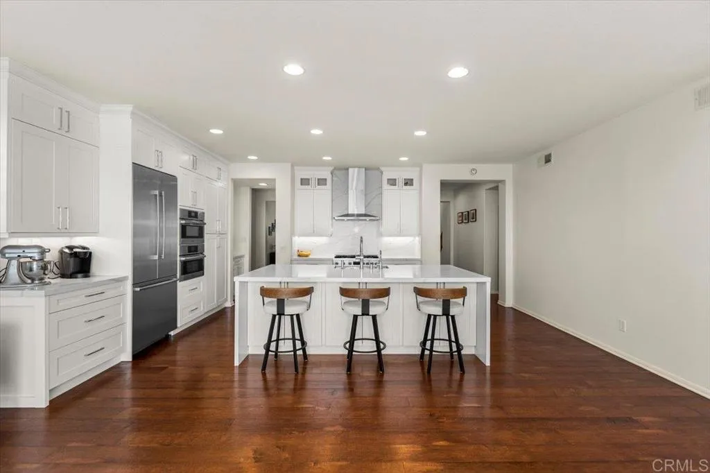https://cdn.realtyfeed.com/cdn/127/306712239/55d3a5a62f86efdb4b70b100fc46d07f.webp