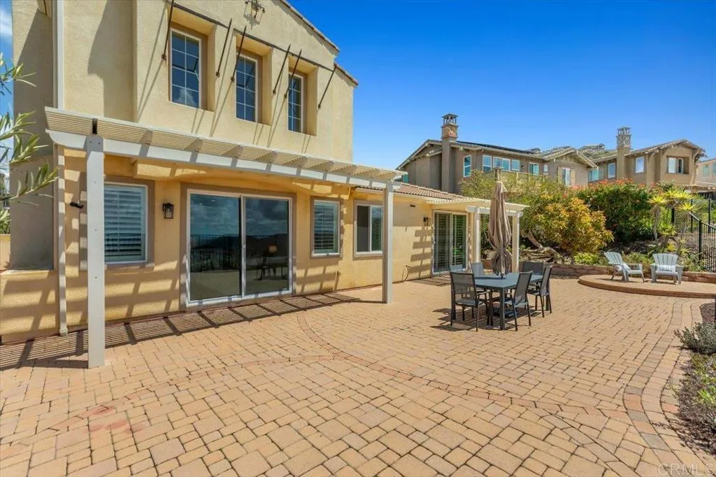 https://cdn.realtyfeed.com/cdn/127/306712239/7c2379169107f048b91698772b256c12.webp