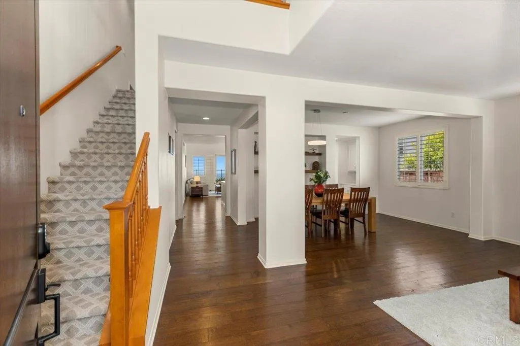 https://cdn.realtyfeed.com/cdn/127/306712239/ccf1b66c76281c116a827dd0a1962ceb.webp
