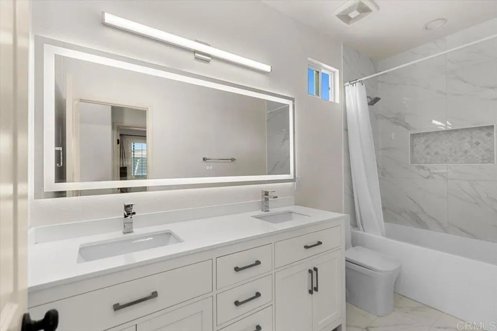https://cdn.realtyfeed.com/cdn/127/306712239/ead289b57d8a8cd0ede1d773d3afab7b.webp