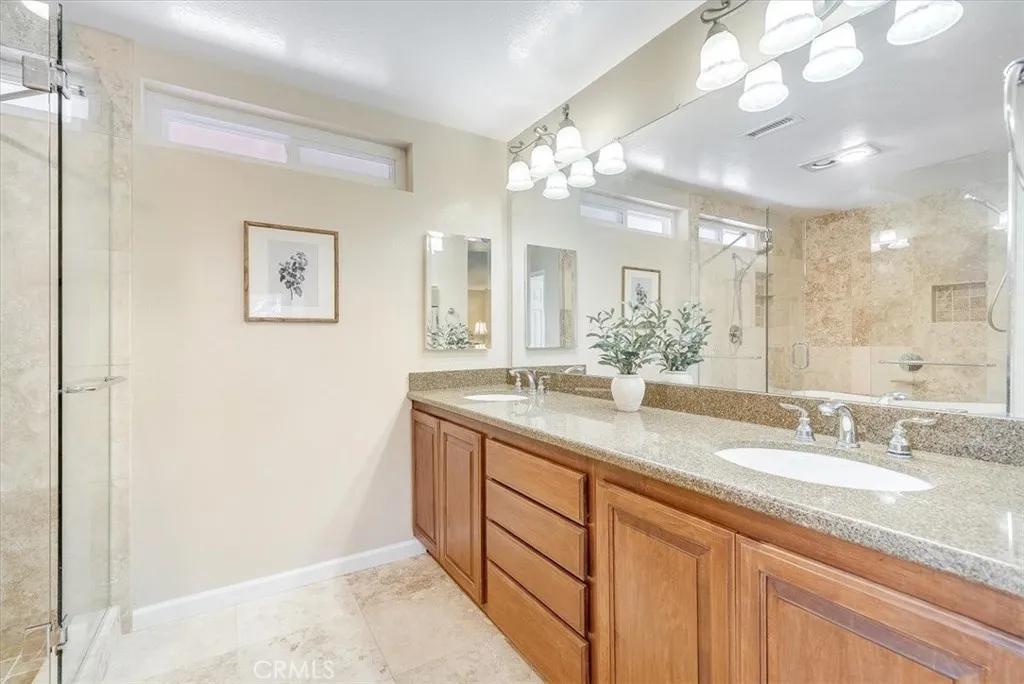 https://cdn.realtyfeed.com/cdn/127/306712243/14be0400bc27cd30c9fb0cad7005e563.webp