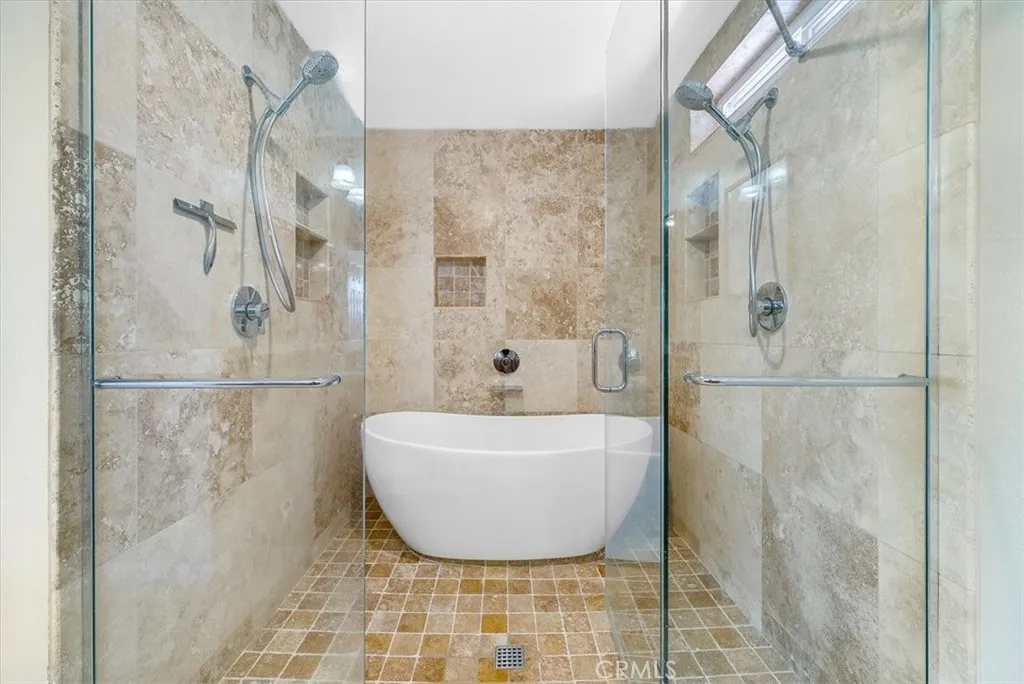 https://cdn.realtyfeed.com/cdn/127/306712243/51035c1fca7e8c3cecd8d9e5390054f5.webp