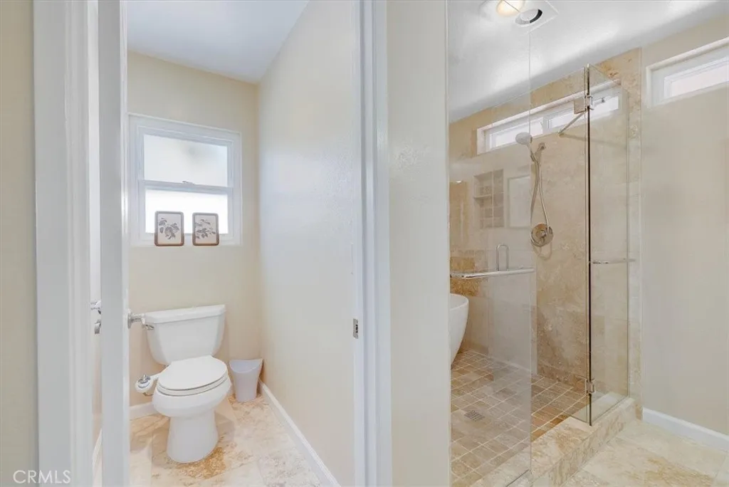 https://cdn.realtyfeed.com/cdn/127/306712243/51949dfdfb688e08fd361cce1d114af4.webp