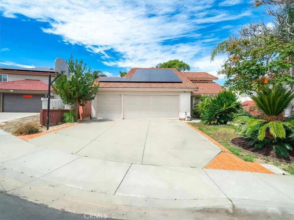 https://cdn.realtyfeed.com/cdn/127/306712243/6fb256d8486e9f614ed1bd06a2ca6216.webp