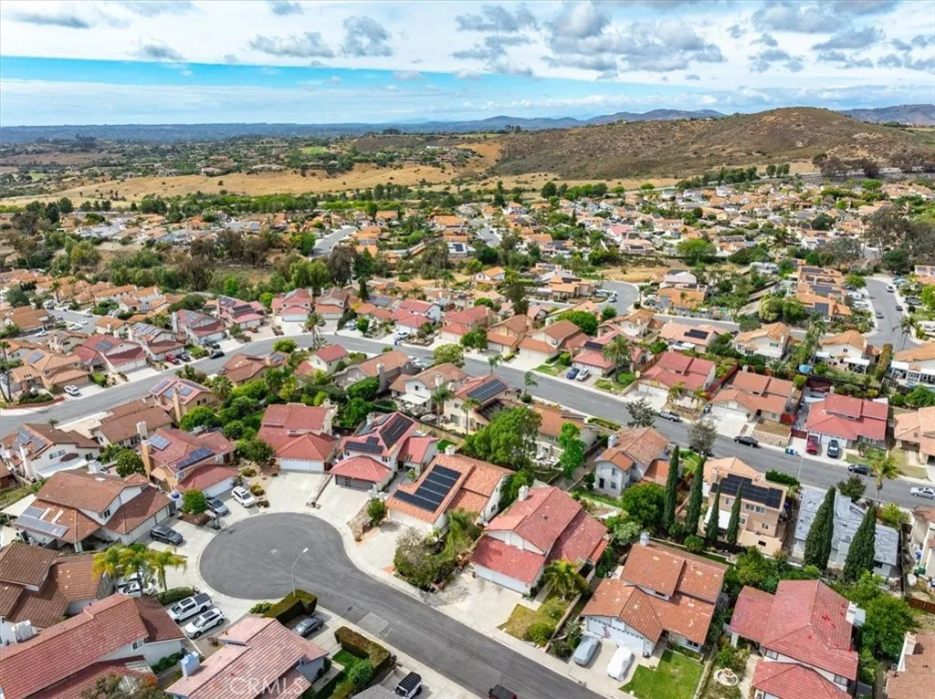 https://cdn.realtyfeed.com/cdn/127/306712243/8480173478e0883f73d2480b243cbeba.webp