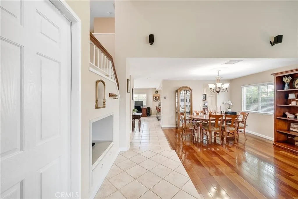 https://cdn.realtyfeed.com/cdn/127/306712243/8c95e6002dc2f0a14f196503306a158c.webp