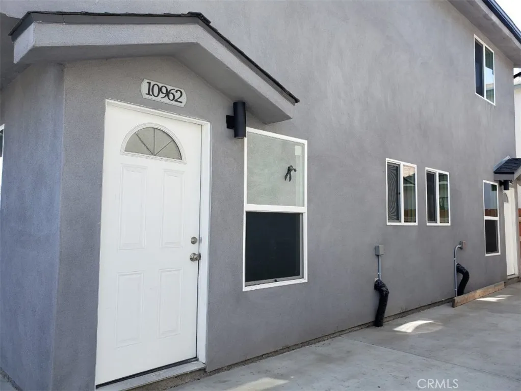 Los Angeles, CA 90061