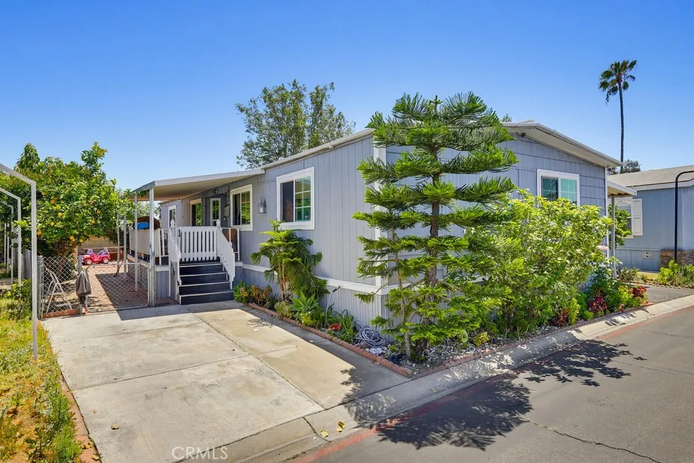 Orange, CA 92868