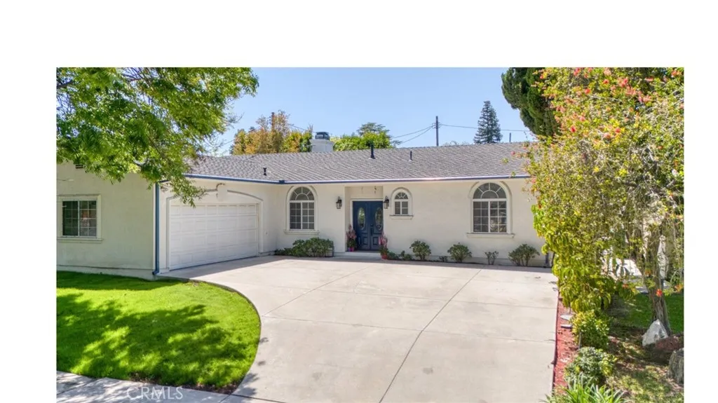 Woodland Hills, CA 91367