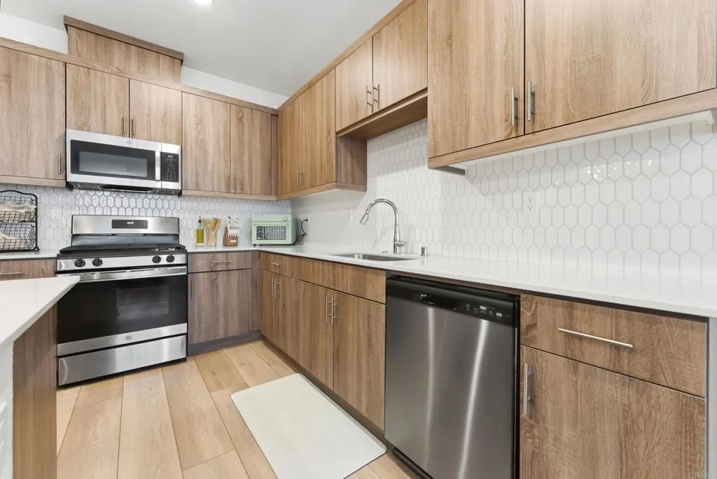 Photo #4: PTP2603471 Listing: Photo #4