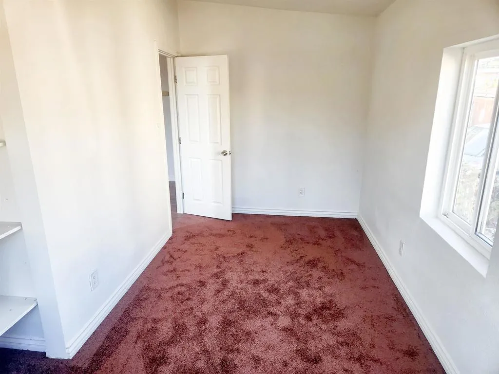 https://cdn.realtyfeed.com/cdn/127/306712307/5c0220e42c8229708616588cf23b6aa6.webp