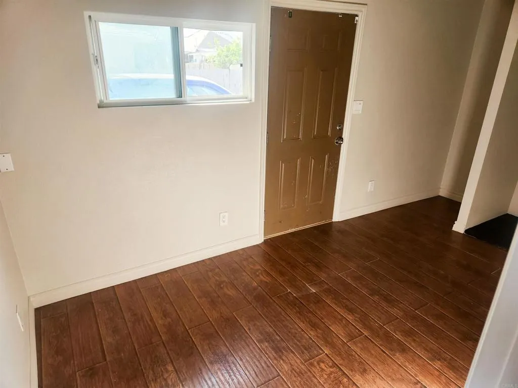 https://cdn.realtyfeed.com/cdn/127/306712307/86d489ac635b8588b9981a36aefe02ab.webp