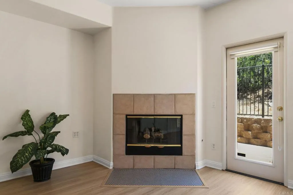 https://cdn.realtyfeed.com/cdn/127/306712346/45e1033d0ee89b18a0d821e2af42fd72.webp