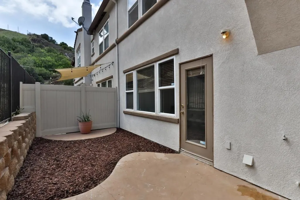 https://cdn.realtyfeed.com/cdn/127/306712346/4b9a008feb348b1745b22ccf5c7f7770.webp