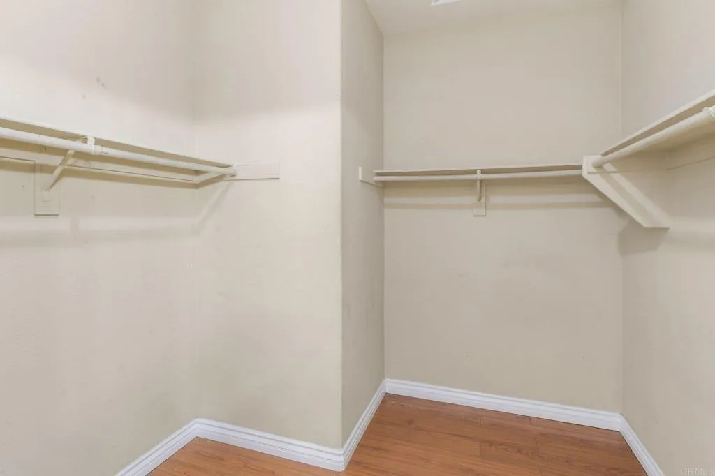 https://cdn.realtyfeed.com/cdn/127/306712346/5ffed761d048faef58dde8764a5f6452.webp