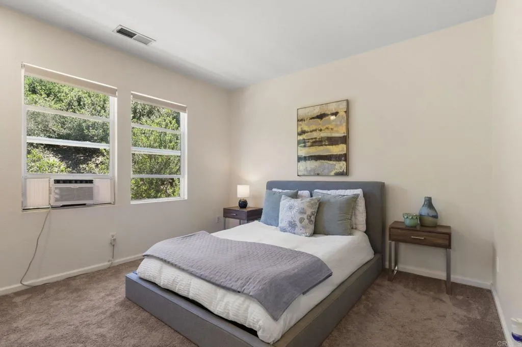 https://cdn.realtyfeed.com/cdn/127/306712346/8037974f4afc3dd6bfb0291607f87f82.webp