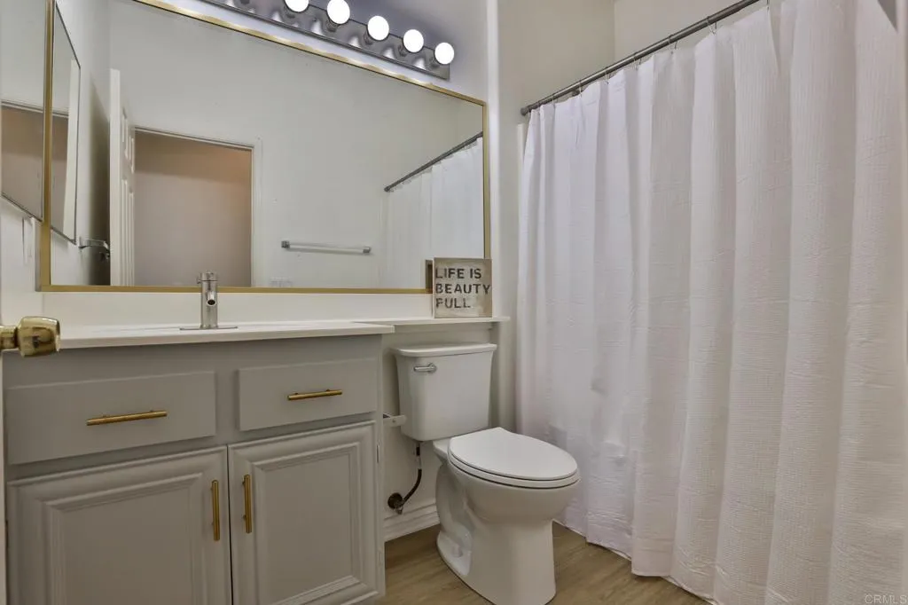 https://cdn.realtyfeed.com/cdn/127/306712346/c3a31d91723a6da55feff6161b8b396e.webp