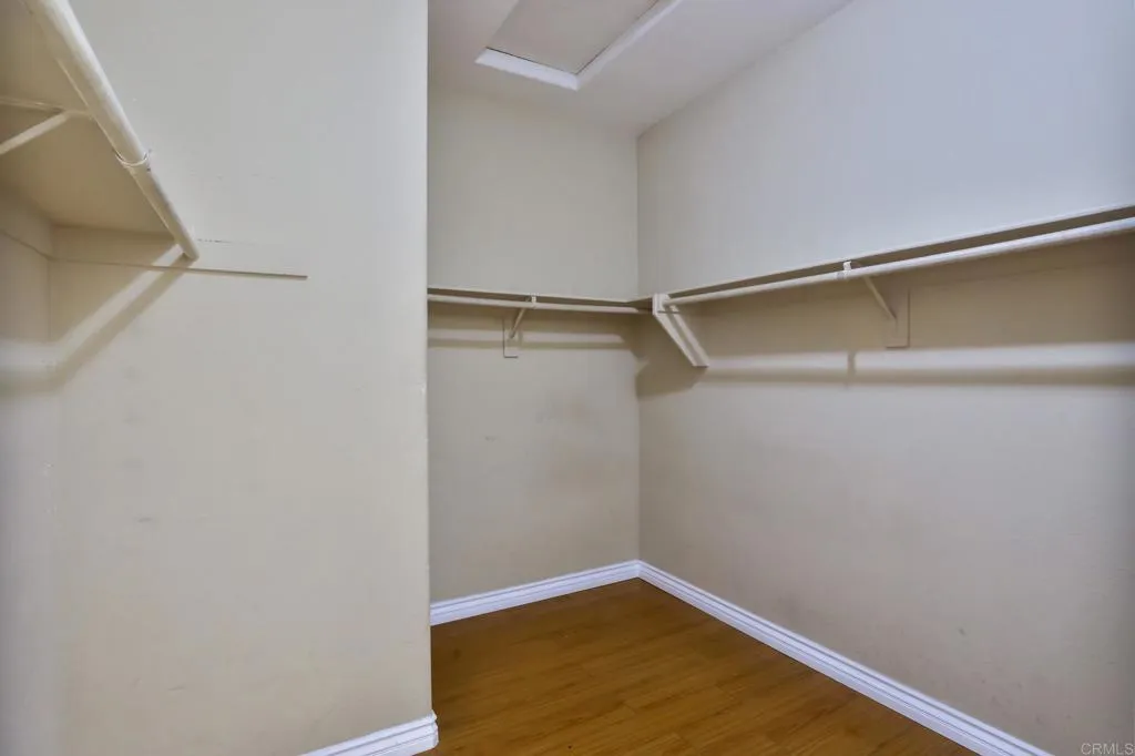 https://cdn.realtyfeed.com/cdn/127/306712346/cb7d54f6b782cc782d47200e84a902ee.webp