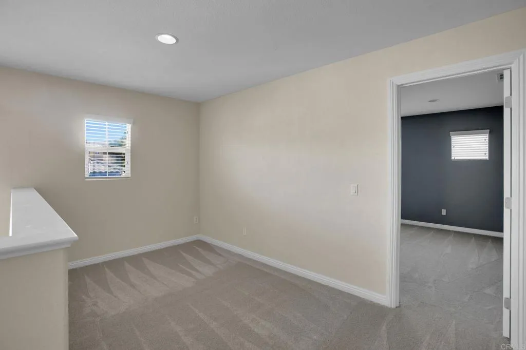 https://cdn.realtyfeed.com/cdn/127/306712359/0f05779a8181b4d54437ae9739339ccb.webp