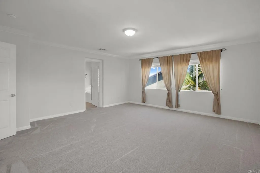 https://cdn.realtyfeed.com/cdn/127/306712359/a50caef9c16afb49dc8b990f38885802.webp