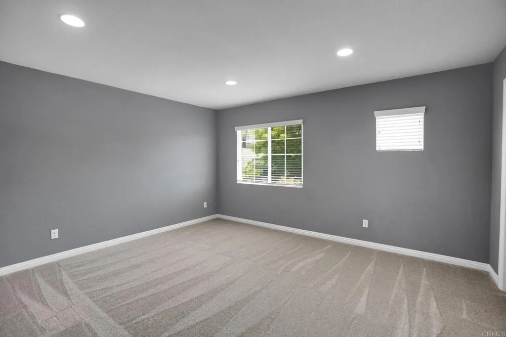 https://cdn.realtyfeed.com/cdn/127/306712359/dc07aad2310a132af61f87f19bde739d.webp