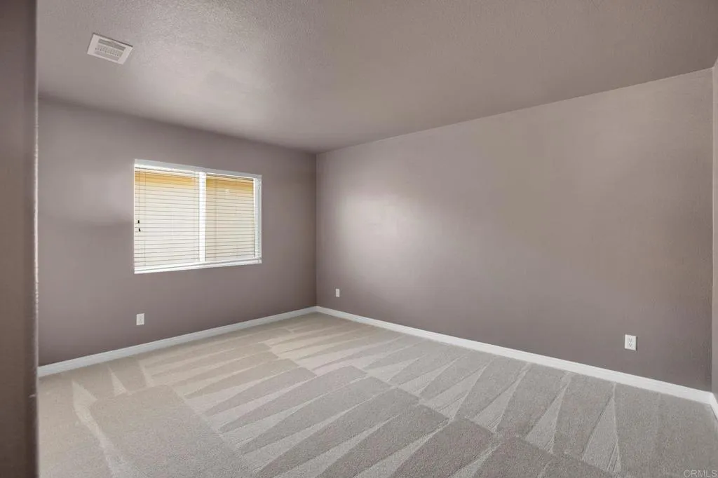 https://cdn.realtyfeed.com/cdn/127/306712359/f9509aa71a1f163e0bcf191d8cc83070.webp