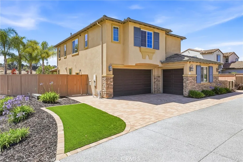 https://cdn.realtyfeed.com/cdn/127/306712378/6faccb195e4e9b4ca2ac2319c8c45f94.webp