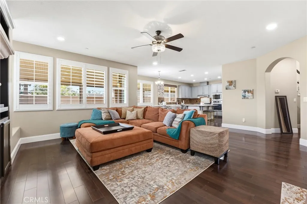 https://cdn.realtyfeed.com/cdn/127/306712378/c3ef460068d9a84911959a91e218be8f.webp