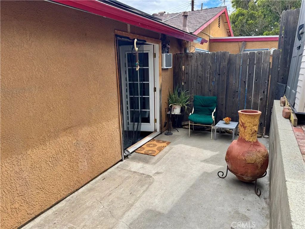 Sylmar, CA 91342