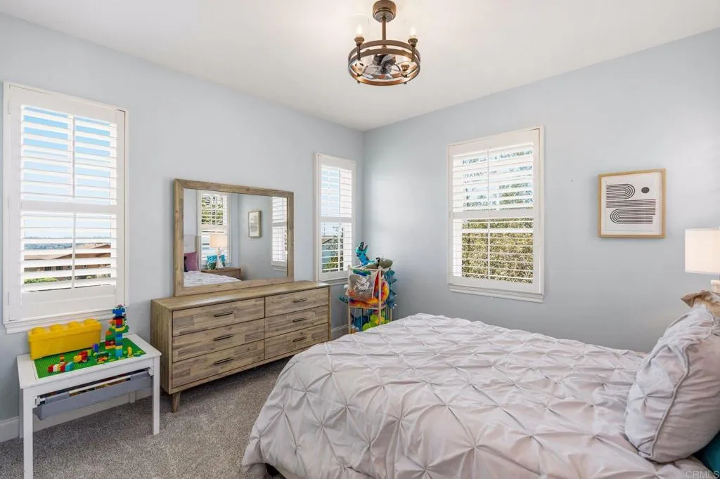 https://cdn.realtyfeed.com/cdn/127/306712458/164647f8f2e5b78461e8dcaf521a90b0.webp