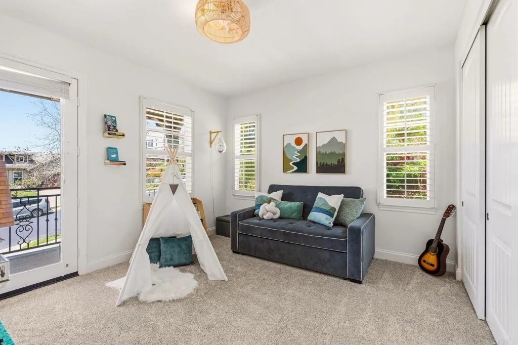 https://cdn.realtyfeed.com/cdn/127/306712458/39ab5c3a4fc4a722930ebd170a92e343.webp