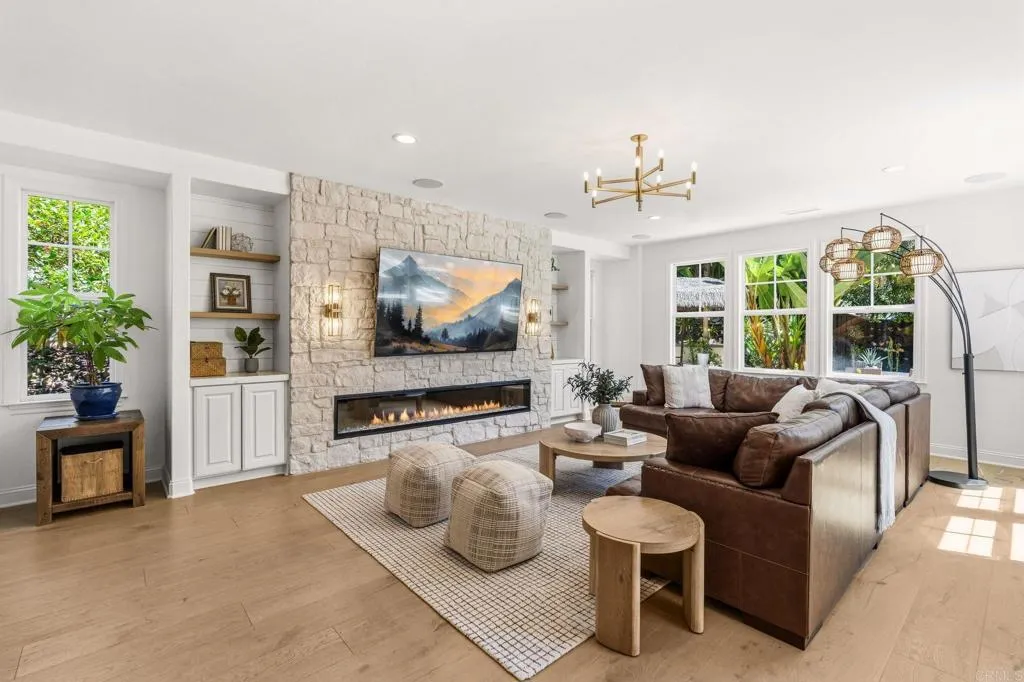 https://cdn.realtyfeed.com/cdn/127/306712458/a6ad6d2814ef4a522db53ca10cd1511f.webp