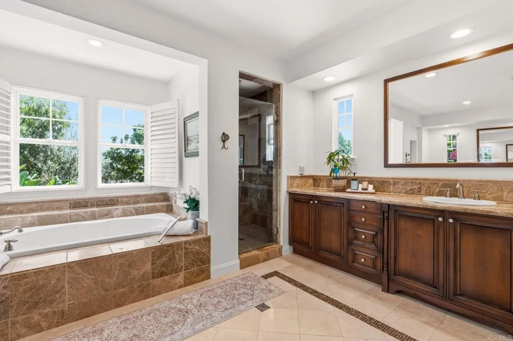 https://cdn.realtyfeed.com/cdn/127/306712458/cbce15d11d7fd8fb9ea8132a0c20a7e9.webp