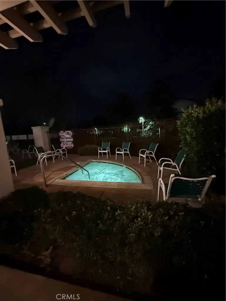 https://cdn.realtyfeed.com/cdn/127/306712463/3de7003814f815002e9e0572c5911dd4.webp
