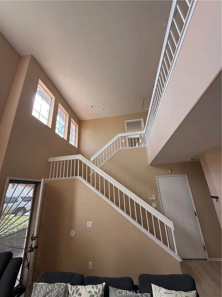 https://cdn.realtyfeed.com/cdn/127/306712463/8f4b8921743927f14cd916b14e4dcc7a.webp