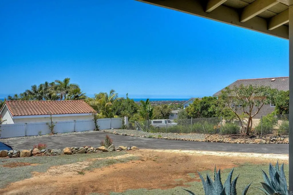 https://cdn.realtyfeed.com/cdn/127/306712465/01d6ae1d376b9124ceb11607c6644b4e.webp