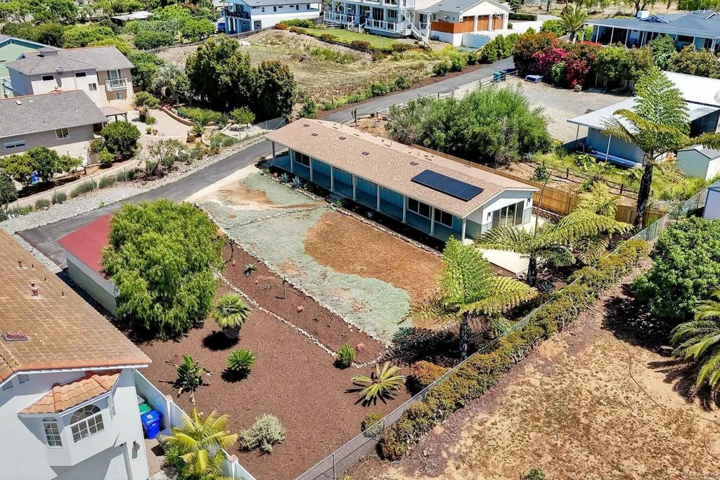 https://cdn.realtyfeed.com/cdn/127/306712465/186eb6fdc4d9ef92f5b65771908d8716.webp