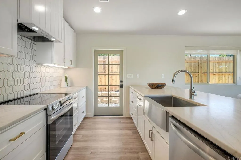 https://cdn.realtyfeed.com/cdn/127/306712465/6ae2904f5a93cc360dc6f51d7ba48ef4.webp