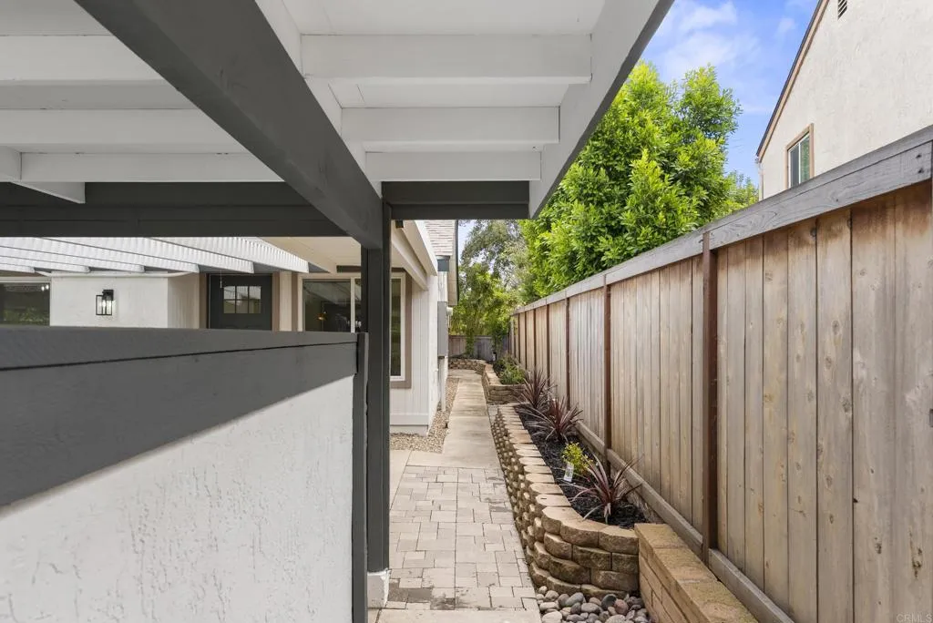 https://cdn.realtyfeed.com/cdn/127/306712479/660965249b281ab887a37a40c1823f17.webp