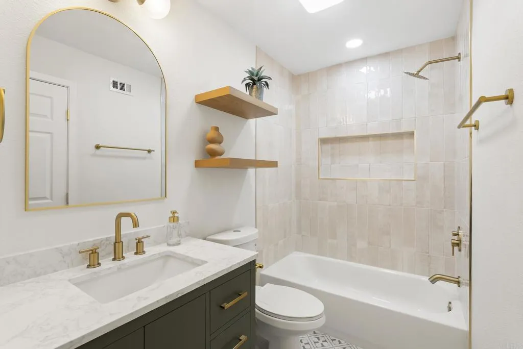 https://cdn.realtyfeed.com/cdn/127/306712479/a5249f2257d7851cb67619acb0fdd136.webp