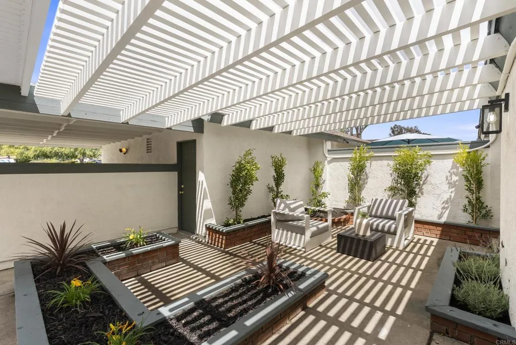 https://cdn.realtyfeed.com/cdn/127/306712479/a8e8bed4c15d55b11f38d4fed74eb073.webp
