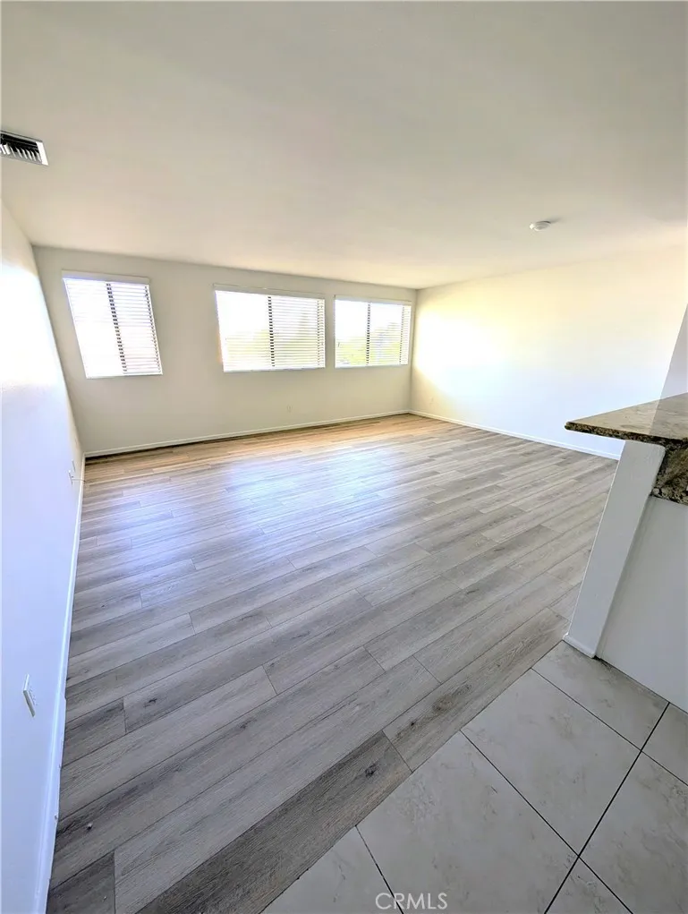 Granada Hills, CA 91344