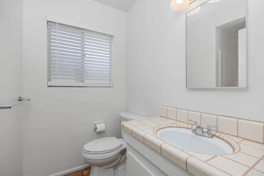 https://cdn.realtyfeed.com/cdn/127/306712493/42ef849007cc5904a39fd4bcb472aba3.webp