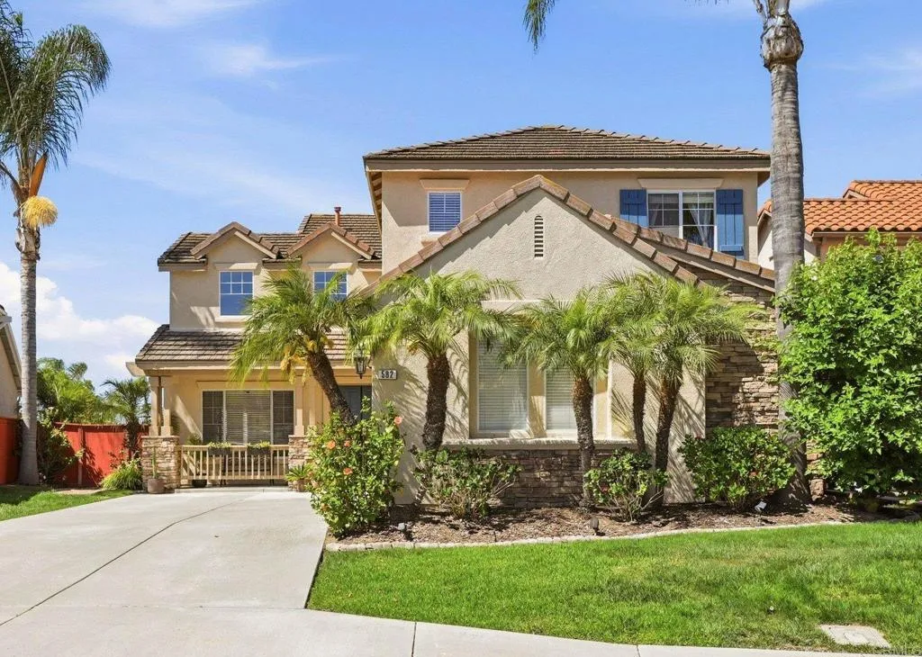 582 Chesterfield Circle