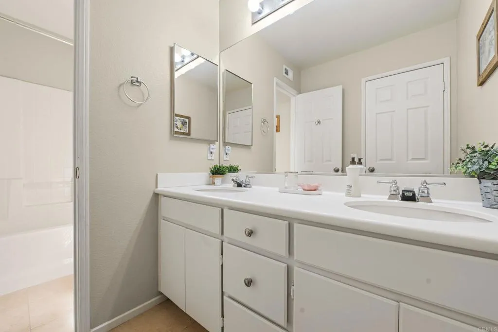 https://cdn.realtyfeed.com/cdn/127/306712500/3e2545aaecd0b3a029a15db82c30cb0a.webp