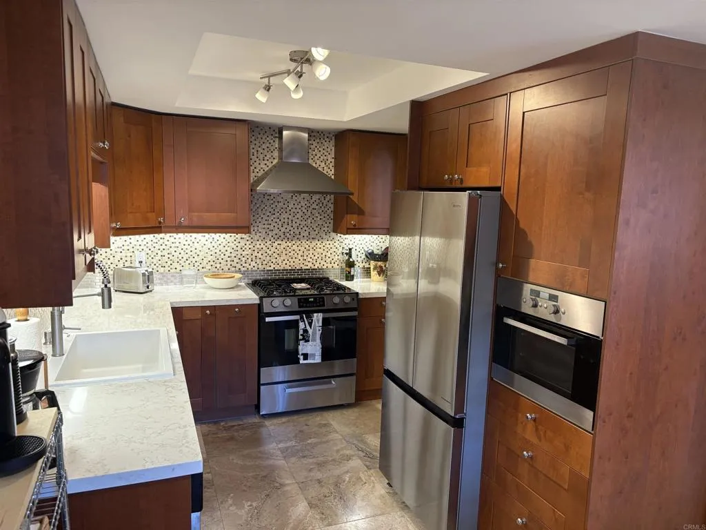 https://cdn.realtyfeed.com/cdn/127/306712502/940090a78f885952efae56806145508e.webp