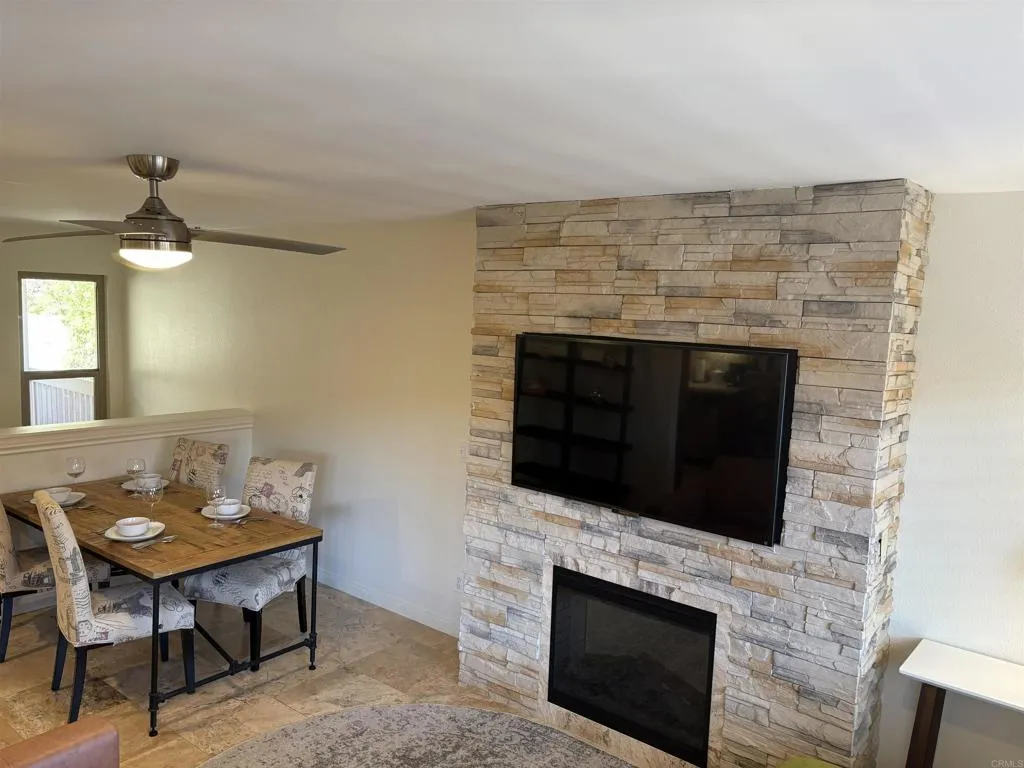 https://cdn.realtyfeed.com/cdn/127/306712502/f7b961f6b33eb4b779a06b443034792a.webp