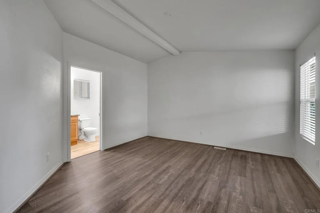 https://cdn.realtyfeed.com/cdn/127/306712519/5e8e452b2958ebcfbce6689a0cb0e8d9.webp